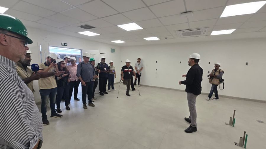 Encontro com a imprensa sobre o cronograma final das obras